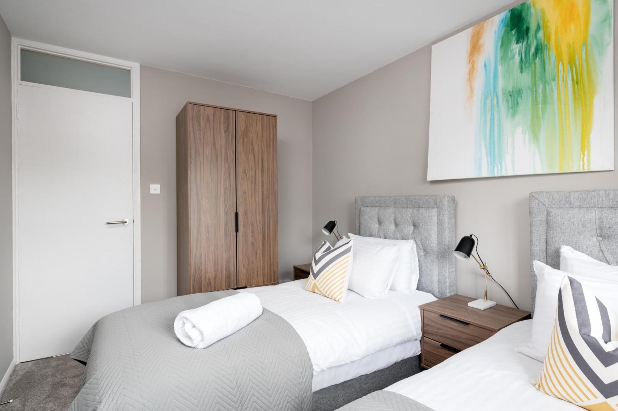 City Stay Apartments - Geldonia Court Bedford Eksteriør bilde